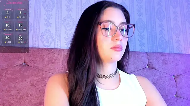 Snapshot of lunar_leen chatting on 8, 2, 2026 lunar leen online show from 8, 2, 2026