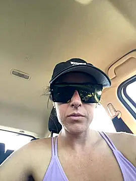 Snapshot of mrs__unknown chatting on 21, 10, 2025 mrs unknown online show from 21, 10, 2025