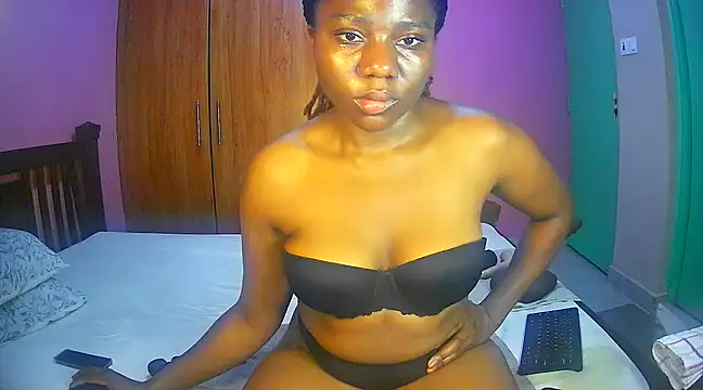 Snapshot of shumi45 chatting on 22, 2, 2025 shumi45 online show from 22, 2, 2025