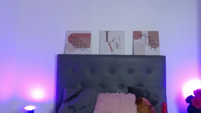 Snapshot of madisex_s chatting on 22, 2, 2026 madisex s online show from 22, 2, 2026