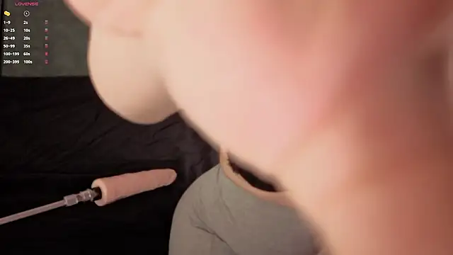 selina coy online show from 5, 3, 2026