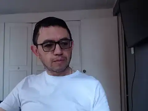 Snapshot of Diptongo chatting on 3, 1, 2025 Diptongo online show from 3, 1, 2025