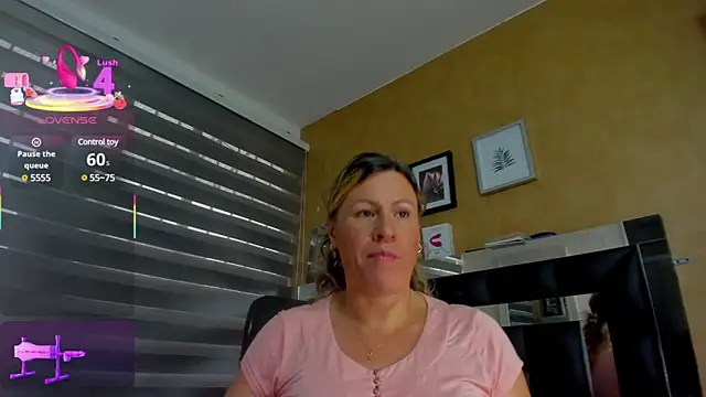 charlotte  G online show from 28, 2, 2025