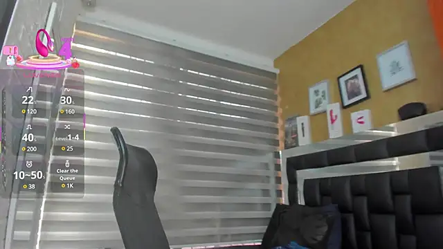 charlotte  G online show from 6, 3, 2025