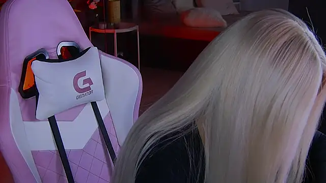 shayblonde online show from 5, 1, 2025