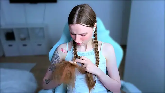 StellaLawless online show from 29, 3, 2026