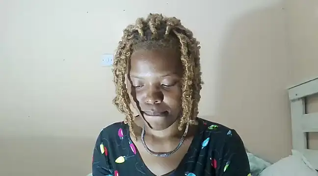 Snapshot of tropicalesen chatting on 28, 1, 2025 tropicalesen online show from 28, 1, 2025