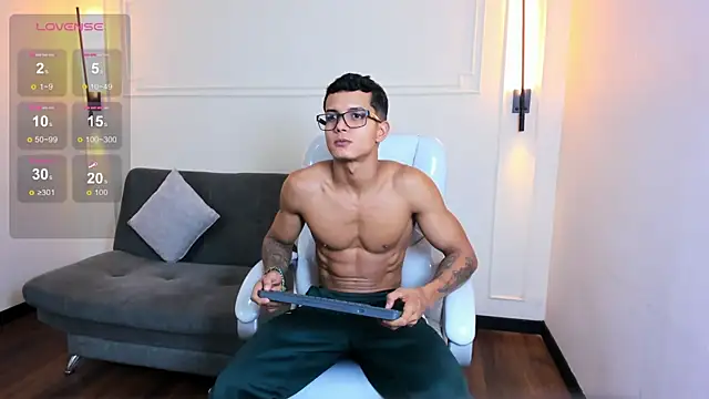 Paradise boy s online show from 10, 11, 2025