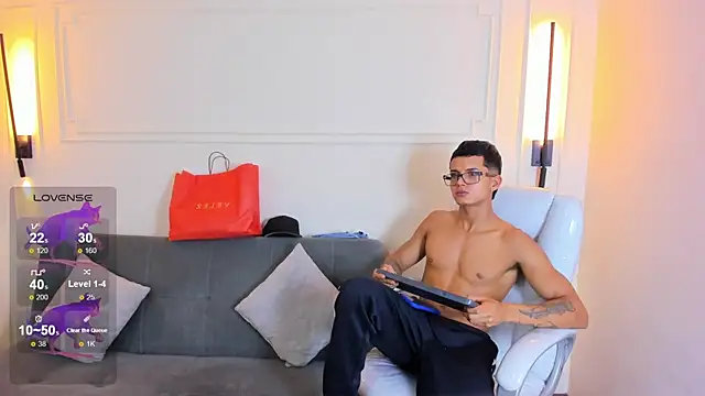 Paradise boy s online show from 10, 1, 2026