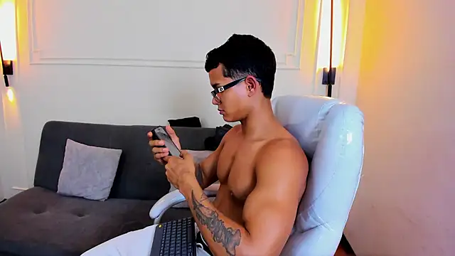 Paradise boy s online show from 25, 3, 2026