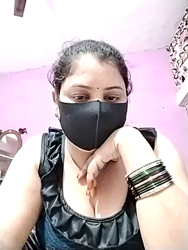 Snapshot of Ruksar-Pathan chatting on 12, 11, 2025 Ruksar-Pathan online show from 12, 11, 2025