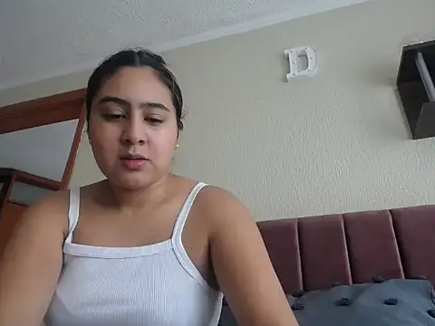 Snapshot of Miabonnett_ chatting on 17, 2, 2026 Miabonnett online show from 17, 2, 2026