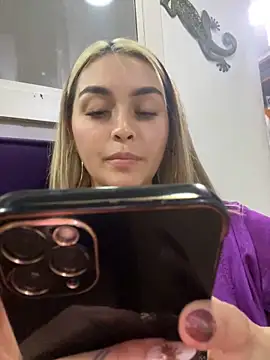 Snapshot of emma_oxford chatting on 31, 1, 2025 emma oxford online show from 31, 1, 2025