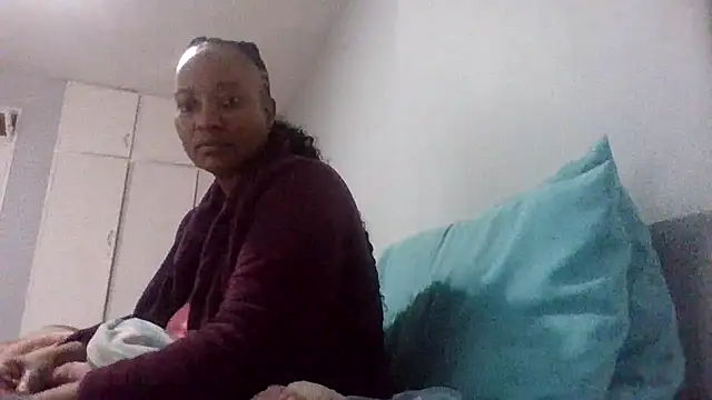 BabeAssXX online show from 14, 12, 2025