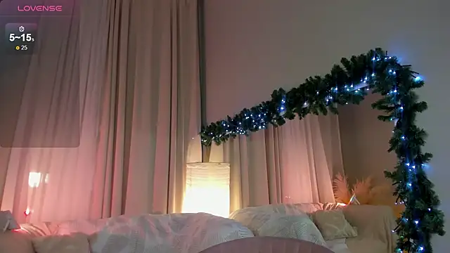 Snapshot of Lettie_brooks chatting on 1, 1, 2025 Lettie brooks online show from 1, 1, 2025