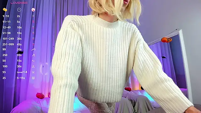 Snapshot of Lettie_brooks chatting on 27, 10, 2025 Lettie brooks online show from 27, 10, 2025