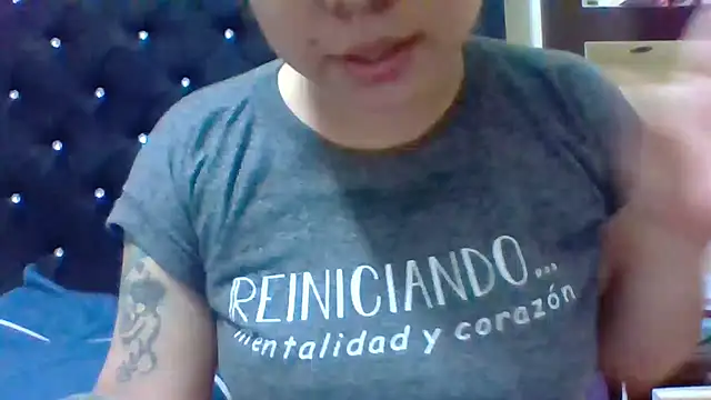 Jennxdolls online show from 13, 12, 2024