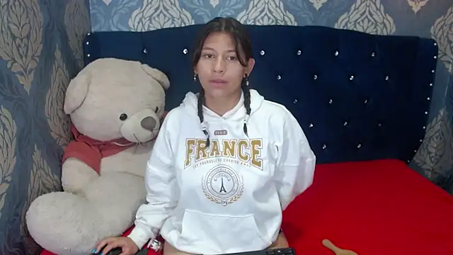 Lilyevansx online show from 18, 3, 2025