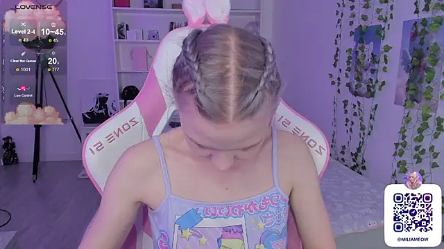 Milia Parker online show from 10, 12, 2024