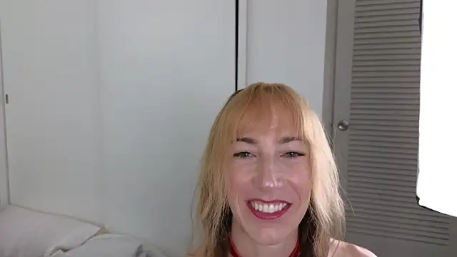 Snapshot of aryafrei chatting on 1, 3, 2025 aryafrei online show from 1, 3, 2025