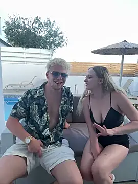 Snapshot of NickyGold_Official chatting on 15, 3, 2025 NickyGold Official online show from 15, 3, 2025