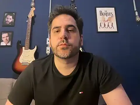 hotsafadinho online show from 10, 3, 2025