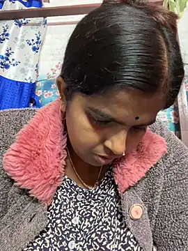 Beauty-queen online show from 21, 2, 2025