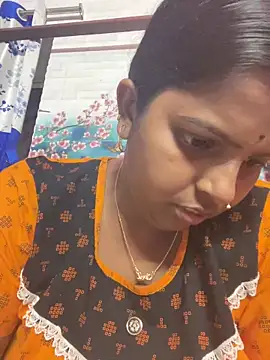 Beauty-queen online show from 12, 3, 2025