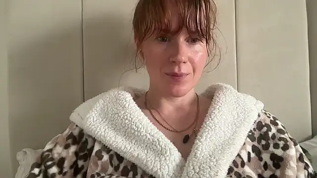 redheadrosie69 online show from 29, 10, 2025