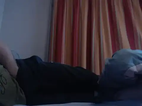 gentleman404040 online show from 2, 12, 2024