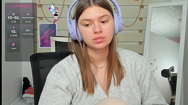 Josephine Kiss online show from 20, 3, 2025