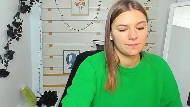 Josephine Kiss online show from 13, 11, 2025