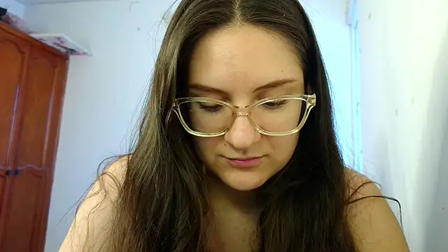 livgomez online show from 18, 10, 2025