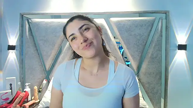Snapshot of Danna_777_ chatting on 6, 10, 2025 Danna 777 online show from 6, 10, 2025