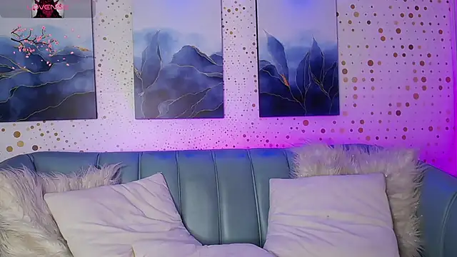 Tifanny Sweett online show from 7, 12, 2024