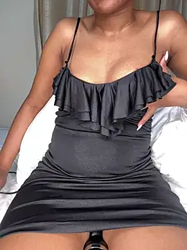 Snapshot of Ravishing_Rubi chatting on 14, 6, 2026 Ravishing Rubi online show from 14, 6, 2026