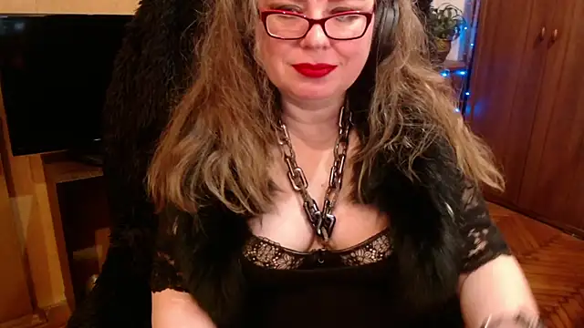 Miss Tress online show from 11, 12, 2024