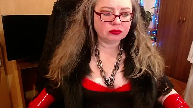 Miss Tress online show from 7, 1, 2025