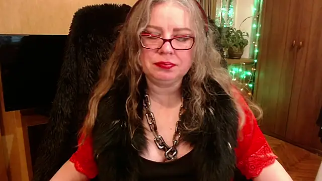 Miss Tress online show from 12, 1, 2025