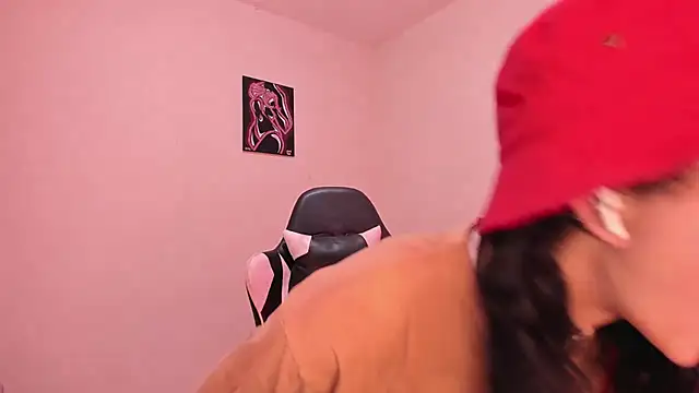 Snapshot of valent_27 chatting on 13, 2, 2026 valent 27 online show from 13, 2, 2026