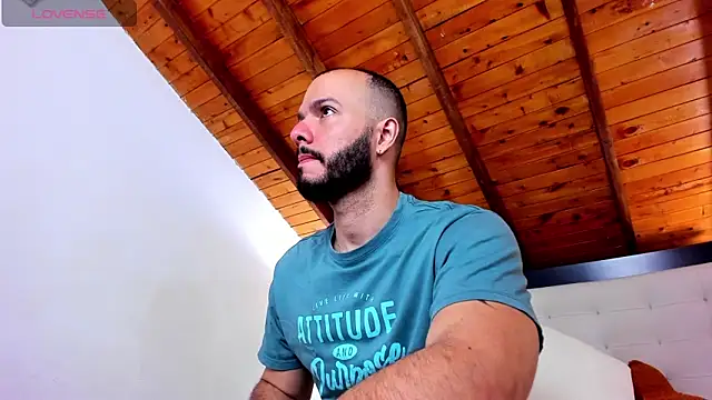 Tom Bailey online show from 20, 10, 2025