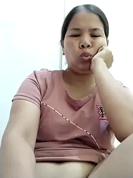 Snapshot of Lanyingxin18 chatting on 4, 12, 2024 Lanyingxin18 online show from 4, 12, 2024