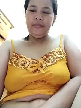 Snapshot of Lanyingxin18 chatting on 8, 3, 2025 Lanyingxin18 online show from 8, 3, 2025