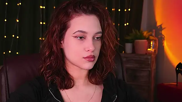 LolaLemona online show from 25, 3, 2026