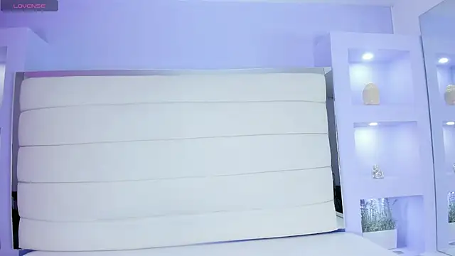 JessyEvans online show from 11, 2, 2025