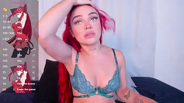 Snapshot of NicoleRouss chatting on 26, 2, 2025 NicoleRouss online show from 26, 2, 2025