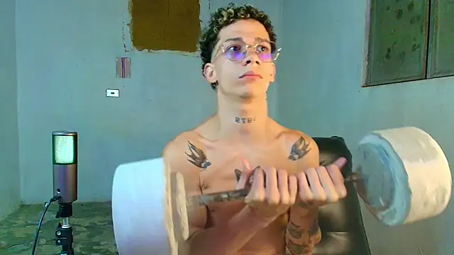 mateodeamjo online show from 8, 3, 2026