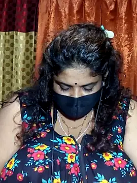 Snapshot of Dusto_Meye chatting on 7, 10, 2025 Dusto Meye online show from 7, 10, 2025