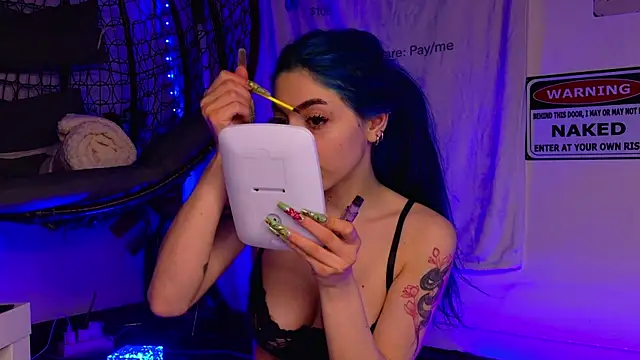 AriaVoss online show from 10, 4, 2026