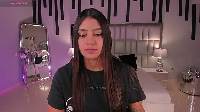 Snapshot of AllyJensen chatting on 17, 2, 2026 AllyJensen online show from 17, 2, 2026